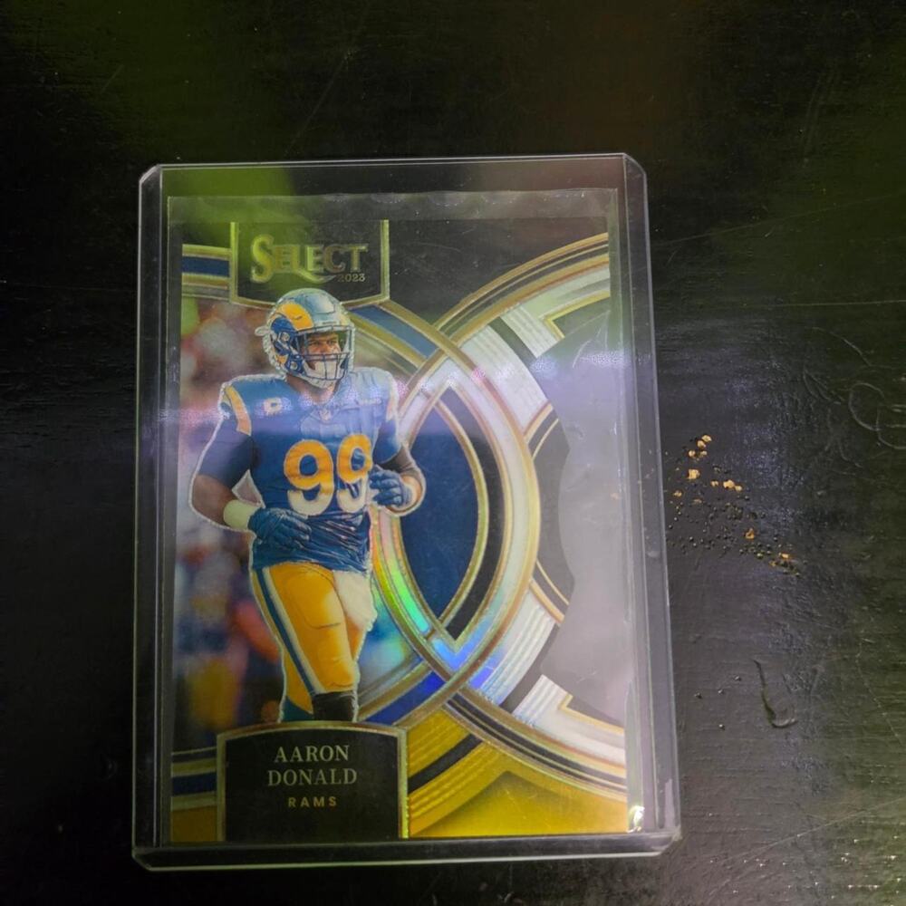 Aaron donald cut out card